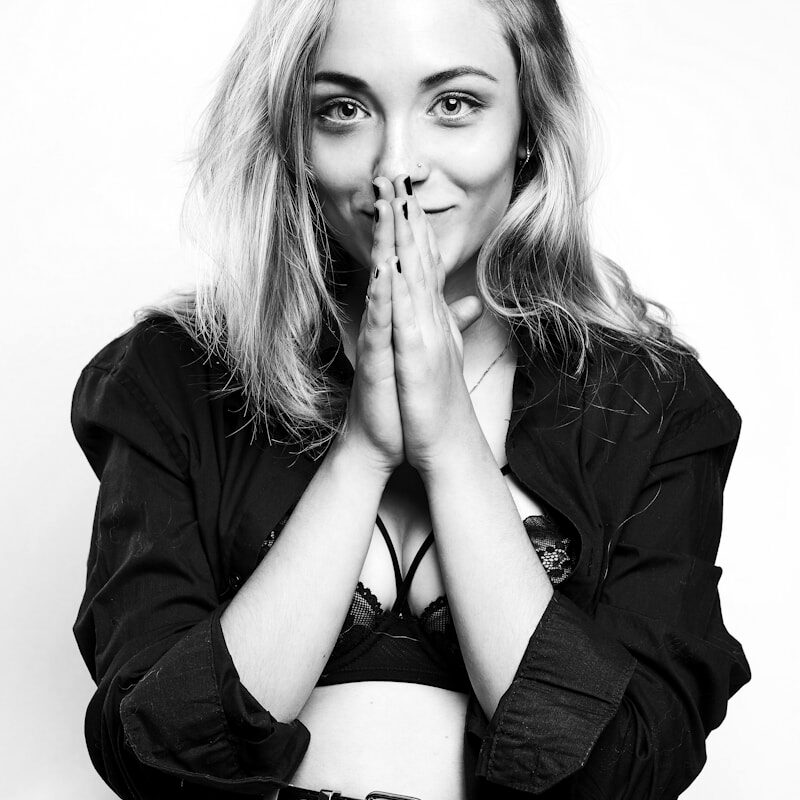 Editorial Portrait in Schwarz-Weiß